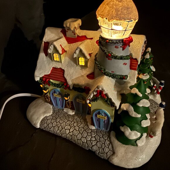 Hawthorne Village - "Watch Tower and Reindeer Barn" Piece - Picture 2 of 9